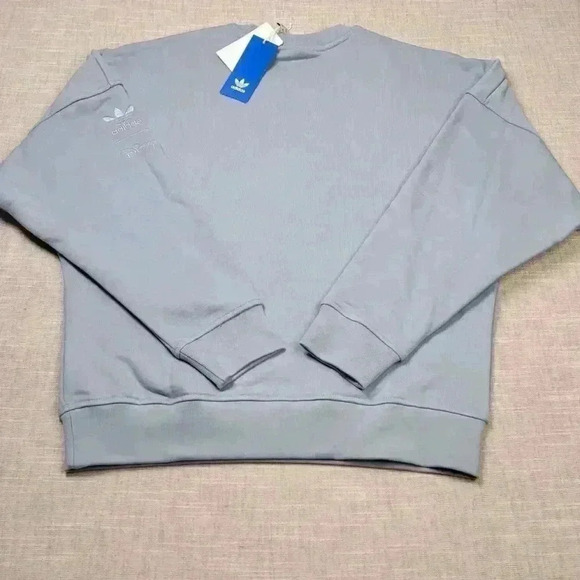 NWT ADIDAS LOOSE DISNEY astronauts outer space SWEATSHIRT in dusty blue - Picture 6 of 11